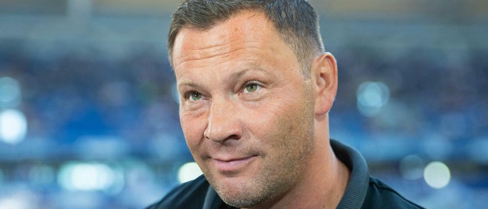 Macht sich schlaue Gedanken: Hertha-Trainer Pal Dardai will Titel und größere Tore.