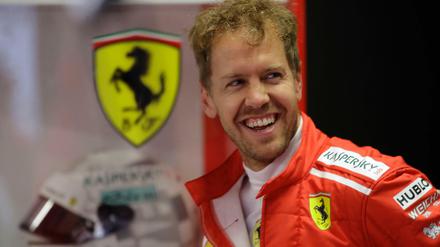 Siegerlächeln? Sebastian Vettel will in Monza näher an WM-Spitzenreiter Lewis Hamilton herankommen.