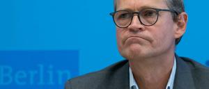 Berlins SPD-Chef Michael Müller legt sich in Sachen Flüchtlingspolitik mit der Parteiführung an. 