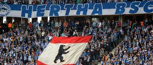 Ganz so viele wie hier bei einem Heimspiel im Olympiastadion waren es dann doch nicht: Etwa 2500 schauten in Mariendorf beim Kiezkick zu.