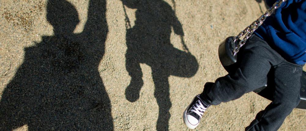 Spaß auf dem Spielplatz (Symbolbild).