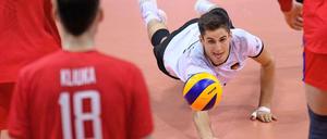 Der lange Arm des Moritz Reichert. Der 23 Jahre alte Außenangreifer soll bei den BR Volleys Nachfolger von Robert Kromm werden.