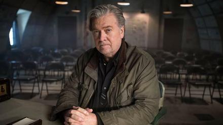 Der Rechtspopulist Steve Bannon in "American Dharma".