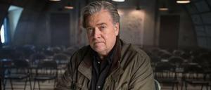 Der Rechtspopulist Steve Bannon in "American Dharma".