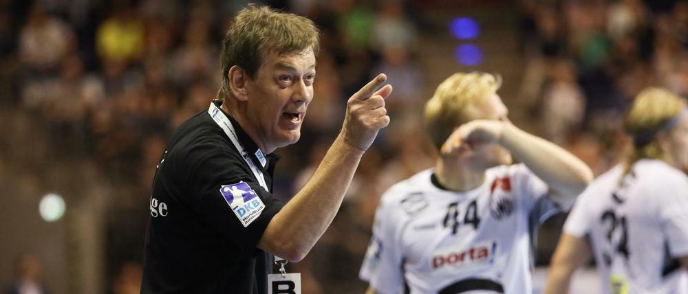 Velimir Petkovic will einen kühlen Kopf bewahren - nicht einfach bei all den Ausfällen im Kader.