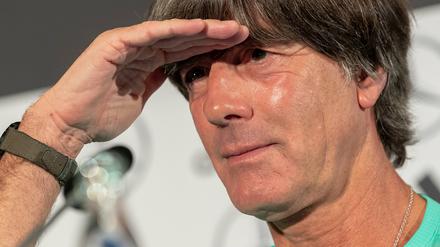 Gute Aussichten? Joachim Löw auf der Pressekonferenz.