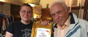 „Für die Kippe danach" - Tanja Dickert und Ludger Schiffler. 