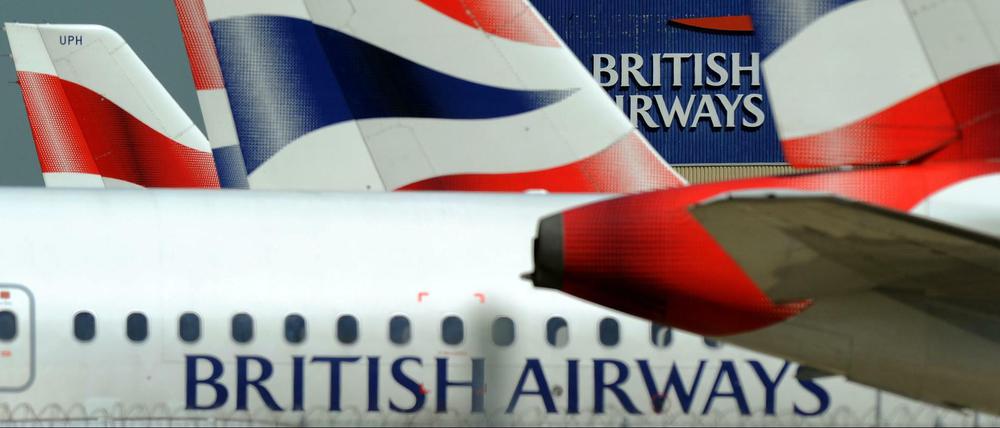Flugzeuge von British Airways am Flughafen Heathrow. (Archivbild)