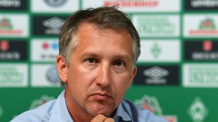 Nachdenklich und wohlbedacht: Werders Sportchef Frank Baumann hat dem Verein zu mehr Stabilität verholfen. Das dankt der ihm mit einer Vertragsverlängerung. 