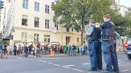 Eigentlich hätten die Besetzer das Haus schon lange ins Visier nehmen können. 