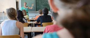 Schnell in die Schule. Berlins Universitäten haben den Auftrag vom Land Berlin, die Zahl ihrer Absolventinnen und Absolventen im Lehramt zu verdoppeln. 