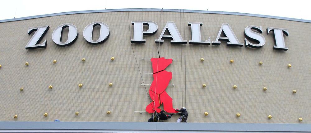 Der rote Teppich im Zoo Palast hätte gleich liegen bleiben können.