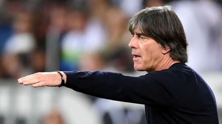 Da soll es also lang gehen. Bundestrainer Joachim Löw.