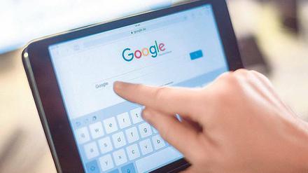 Google/Youtube soll prüfen, was an Inhalten hochgeladen wird. Foto: dpa