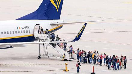 Wer fliegt? Von der Streikbeteiligung und den Streikbrechern hängt es ab, wie viele Maschinen am Mittwoch starten.