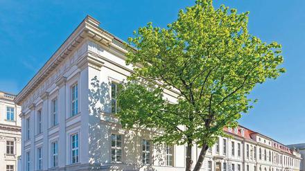 Äußerlich ist dem Prinzessinenpalais nicht anzusehen, dass es aus den 60er Jahren stammt.