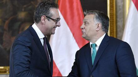 FPÖ-Chef Heinz-Christian Strache mit dem ungarischen Ministerpräsidenten Viktor Orban bei einem Treffen in Wien im Januar 2018.