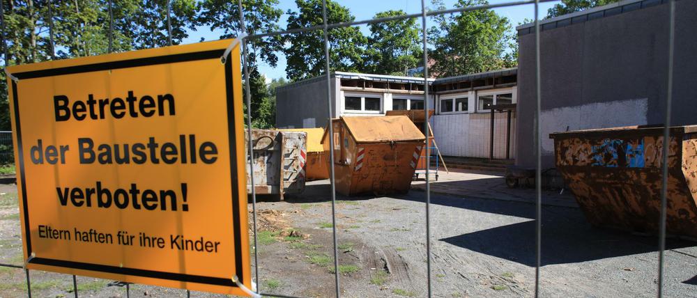 An jeder zweiten Berliner Schule wird aktuell gebaut. (Symbolbild)
