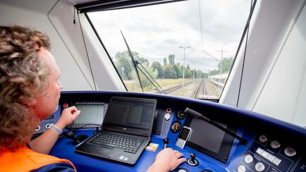 Bombardier hat kürzlich in Henningsdorf seinen neuen Batteriezug „Talent 3“ vorgestellt.