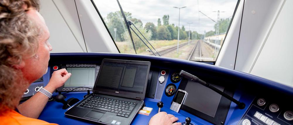 Bombardier hat kürzlich in Henningsdorf seinen neuen Batteriezug „Talent 3“ vorgestellt.