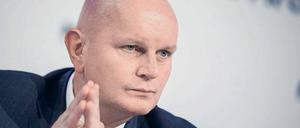 Der Mann fürs Zerlegen: Metro-Chef Olaf Koch nimmt den einstigen Handelskonzern auseinander und verkauft die Einzelteile. Der Aktie und den Aktionären ist das nicht besonders gut bekommen, die Haniel-Familie verkauft ihre Anteile.