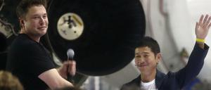 Erster Raumtourist? Yusaka Maezawa mit SpaceX-Chef Elon Musk