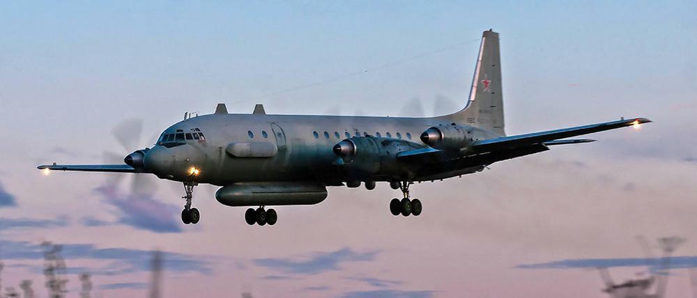 Ein russisches Flugzeug des Typs IL-20M. (Symbolbild)