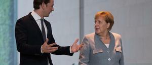 Bundeskanzlerin Angela Merkel und Österreichs Regierungschef Sebastian Kurz am Sonntagabend im Kanzleramt.