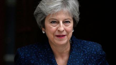 Die britische Regierungschefin Theresa May vor ihrem Amtssitz in der Londoner Downing Street.