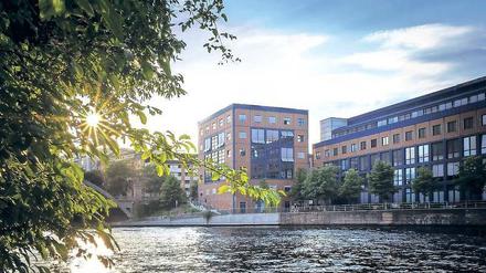 Campus der IPU an der Spree in Berlin-Moabit.