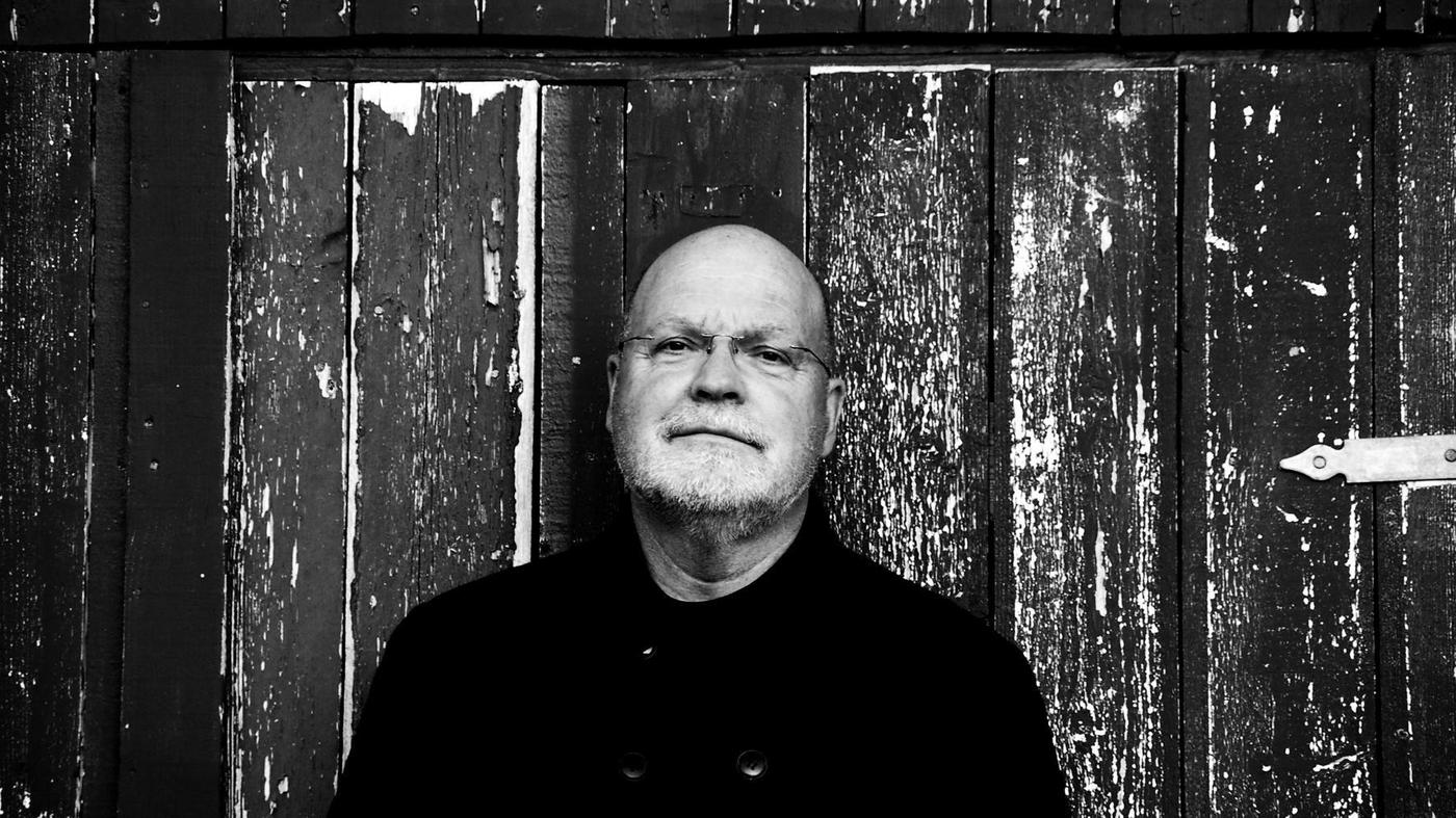 Oriq oyoqlari bilan jinsiy aloqani tomosha qiling