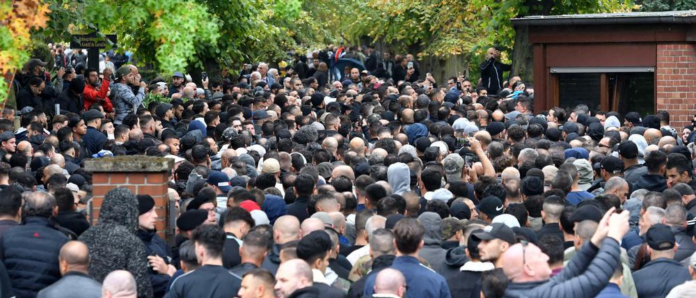 Die Beerdigung von Nidal R. auf dem Neuen Zwölf-Apostel-Kirchhof in Schöneberg.
