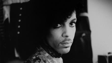 Erinnerung. Posthum erscheint „Piano &amp; A Microphone 1983“ von Prince.