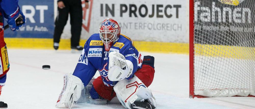 Kevin Poulin bei seinem Ex-Verein EHC Kloten.