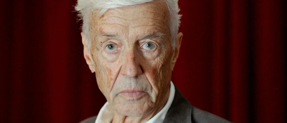 Der Regisseur Ottokar Runze.