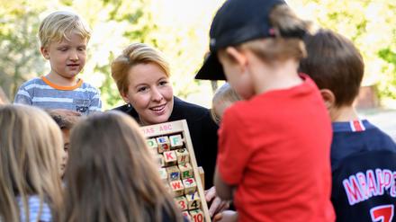 Franziska Giffey, Bundesfamilienministerin, hat am Mittwoch das "Gute-KiTA-Gesetz vorgestellt.