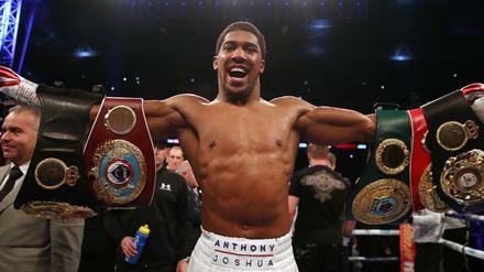 Erleichtert. Ein hartes Stück Arbeit endete mit der Titelverteidigung für Anthony Joshua.