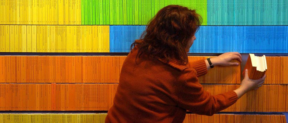 So schön bunt hier. Reclam-Buchwand während der Frankfurter Buchmesse.
