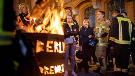 Berlin brennt: Mahnwache der Berliner Feuerwehr in diesem Frühjahr 