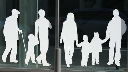 Der Spendenverein will vor allem Senioren, Opfer von sexualisierter Gewalt, Suizidale und Geflüchtete unterstützen.