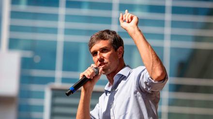Der Demokrat Beto O'Rourke tritt in Texas gegen den Republikaner Ted Cruz um einen Sitz im Senat an.