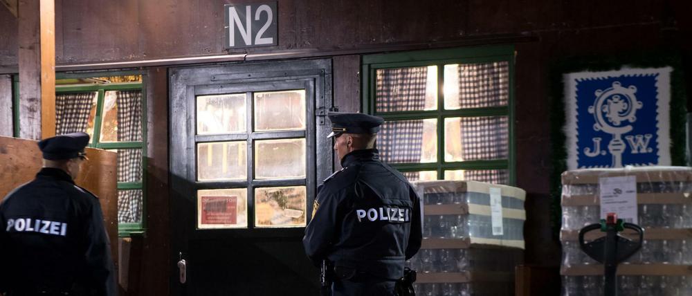 Der Tatort: das Augustiner-Zelt.