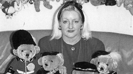 Florentine C. Bredow (1948-2018)