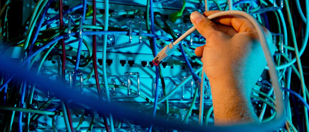 Die 18 Helmholtz-Zentren erzeugen bei ihrer Forschung unglaubliche Datenmengen. Die sollen nun besser genutzt und vernetzt werden.