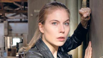 Unnachahmlich gefriergetrockneter Blick: Nora Waldstätten als Inspektorin Hannah Zeiler.