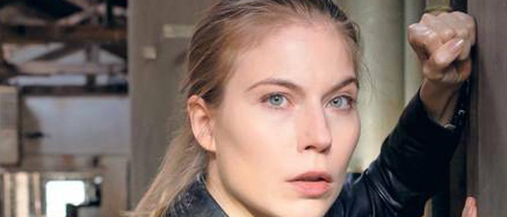 Unnachahmlich gefriergetrockneter Blick: Nora Waldstätten als Inspektorin Hannah Zeiler. 