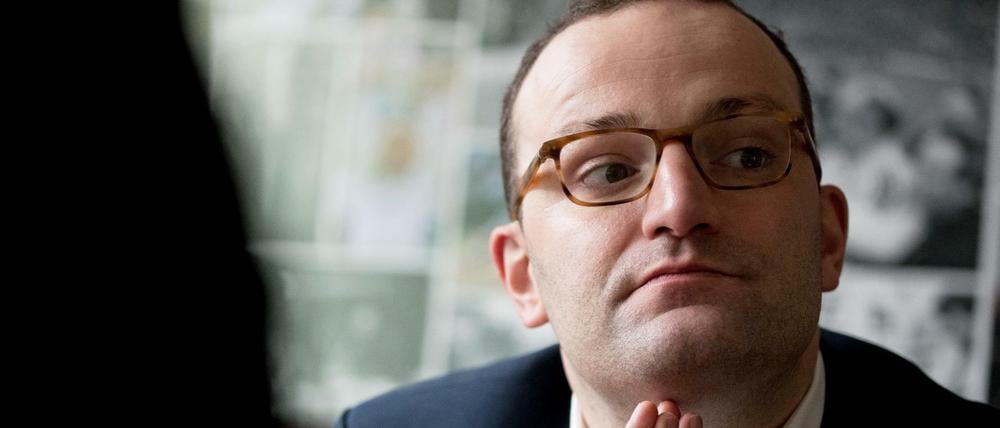 Jens Spahn gilt neben Annegret Kramp-Karrenbauer und Armin Laschet als möglicher Nachfolger von Angela Merkel.