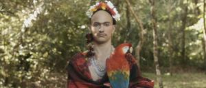 Sebastián(e) als Frida Kahlo