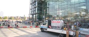 Vor dem Hauptbahnhof wird jetzt gebaut - doch der Gastrobereich innen drin ist dafür fertig.