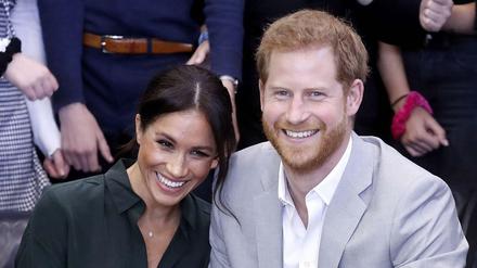 Prinz Harry and Meghan Markle bei einem Besuch in Sussex am Mittwoch.
